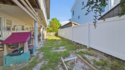 A Beach Oasis – Horseshoes