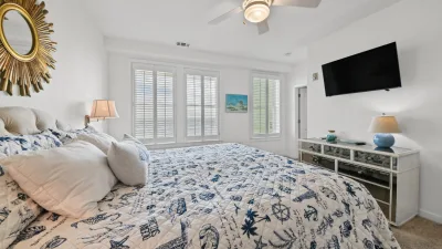 Oceanfront Oasis – Bedroom 1