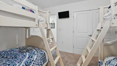 Oceanfront Oasis – Bedroom 3