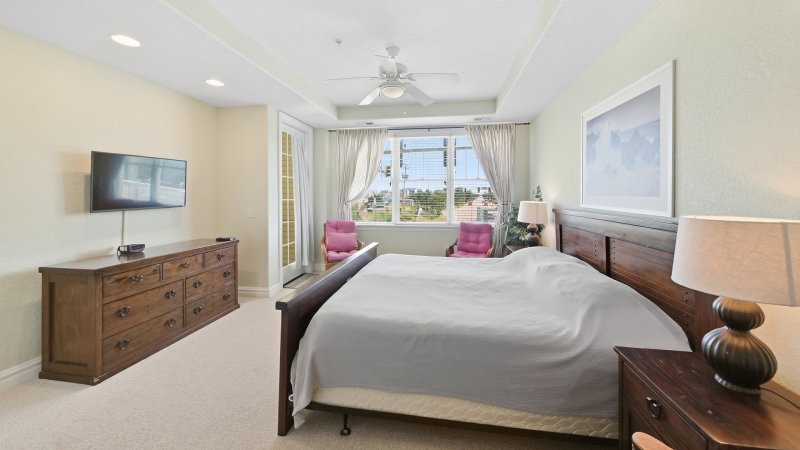 Southern Breeze – Bedroom 1