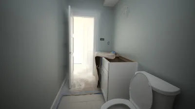 Coffee Grounds – Private Bath for BR8 Under Renovation