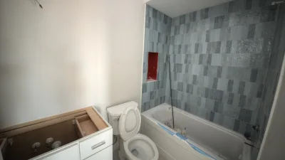 Coffee Grounds – Private Bath for BR10 Under Renovation